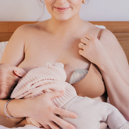 Haakaa Shell Wearable Silicone Breast Pump - Hello Baby Apparel